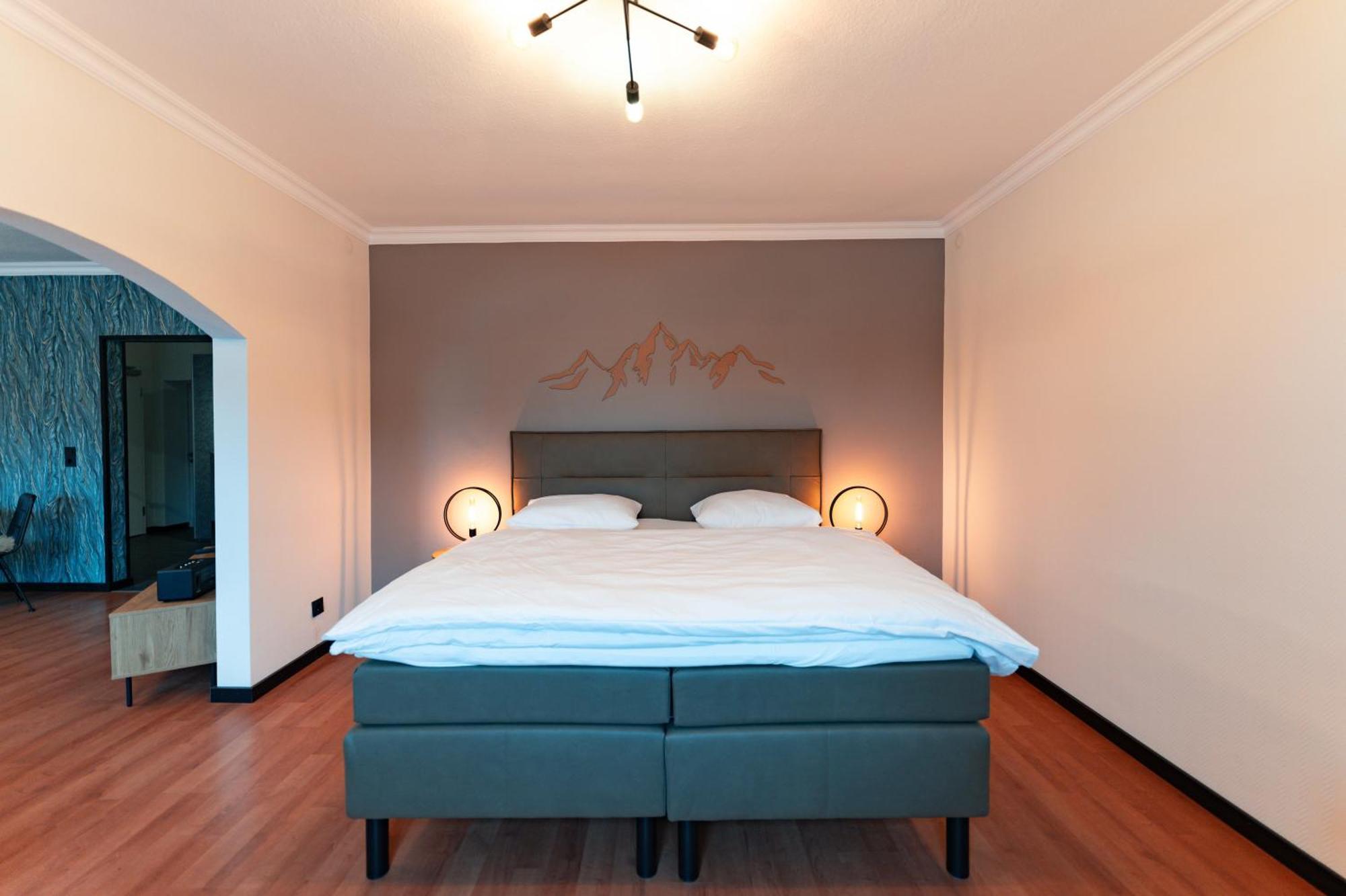 Boutique-Hotel Bayerischer Hof Кемптен Стая снимка
