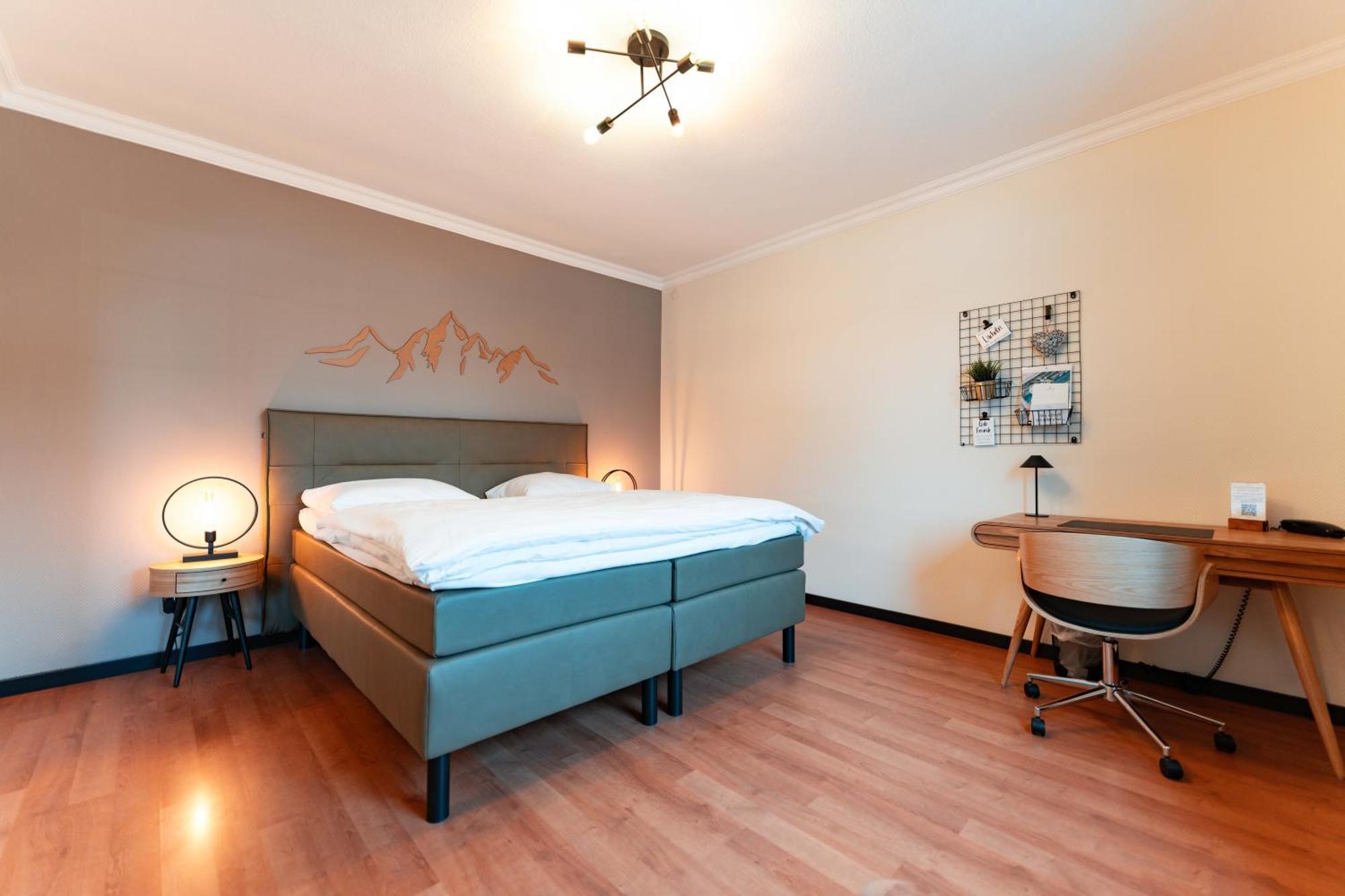 Boutique-Hotel Bayerischer Hof Кемптен Стая снимка