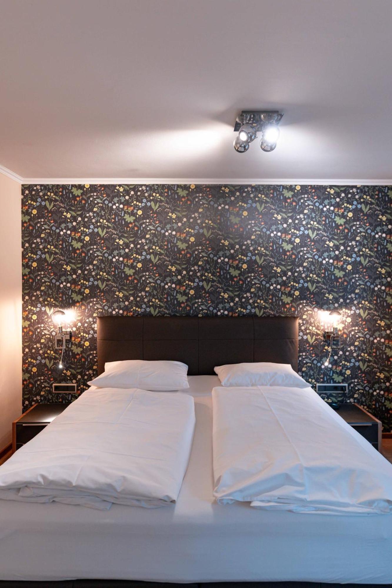 Boutique-Hotel Bayerischer Hof Кемптен Екстериор снимка